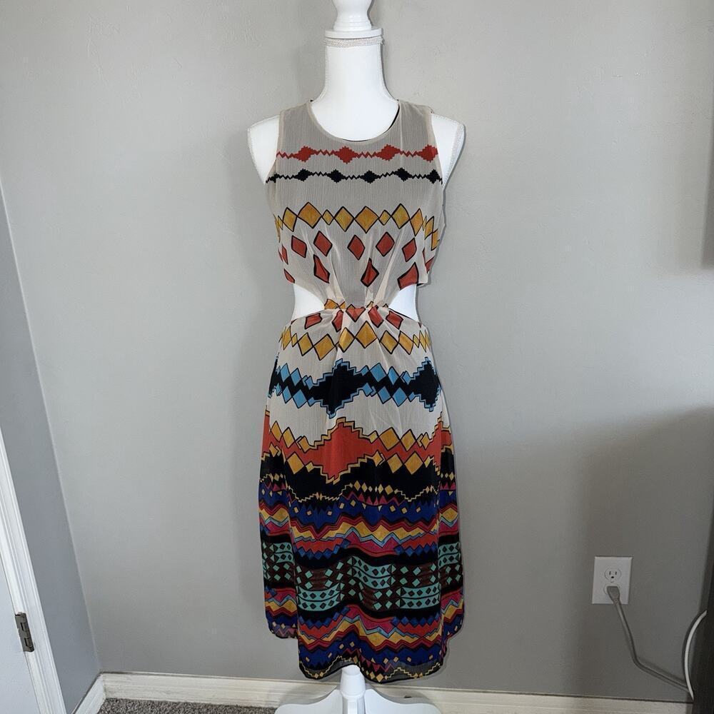 Zara Trafulac Dress Woman’s Sz M Colorful Geometric Tribal Print Cut Outs Beach